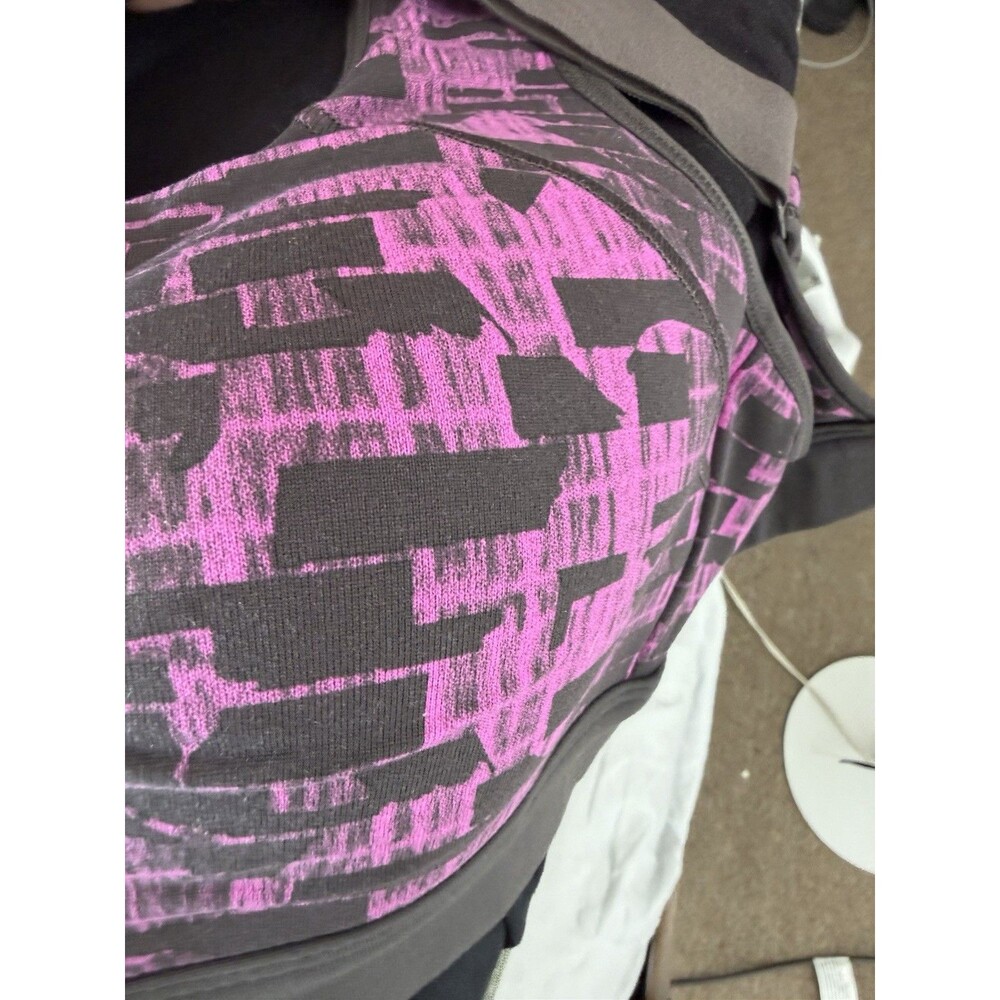 Under Armour Women’s Medium Sports Bra Purple Black High Impact Crossback Padded - Picture 6 of 7